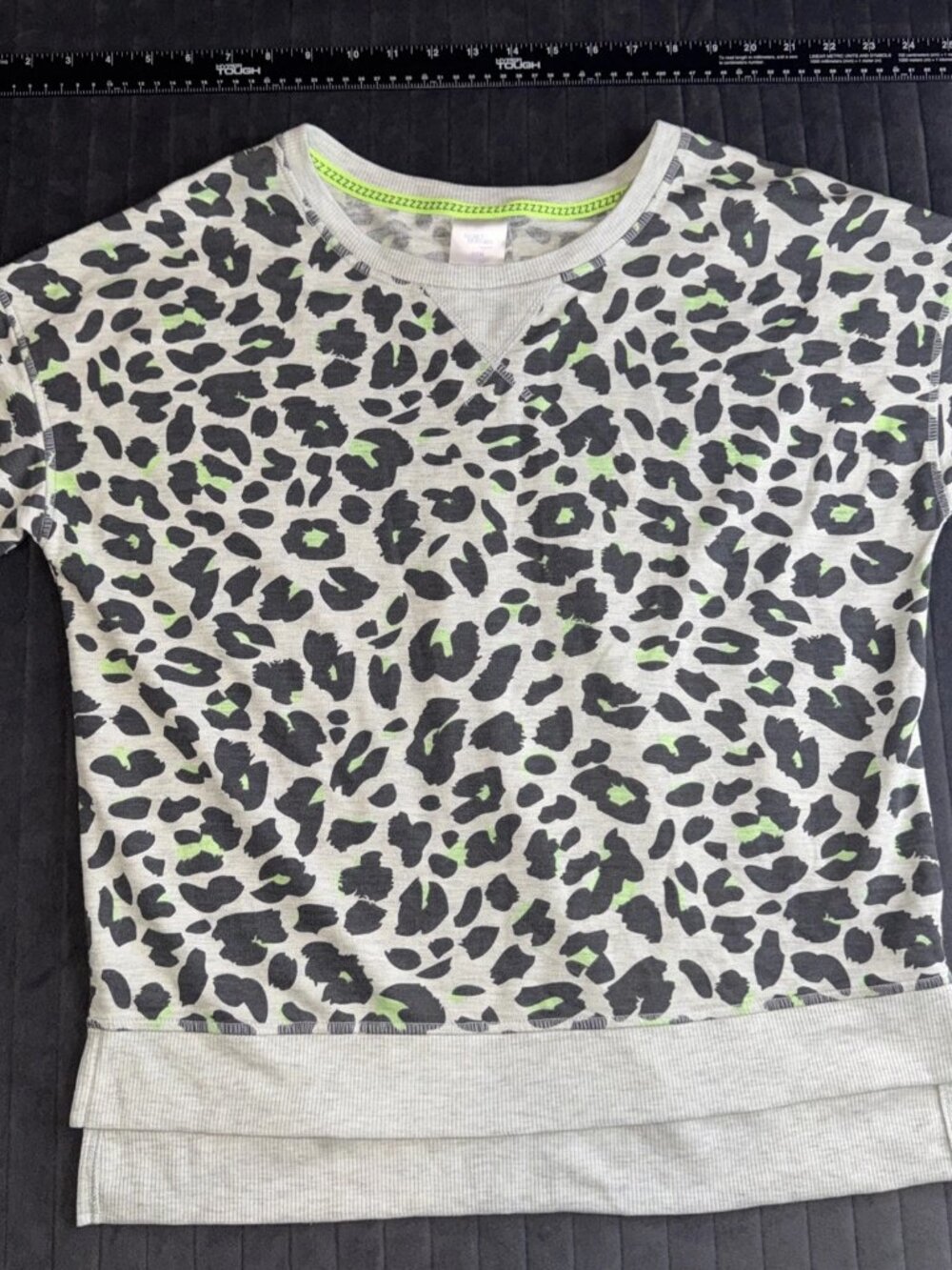 Secret Treasure Animal Print Shirt Size S